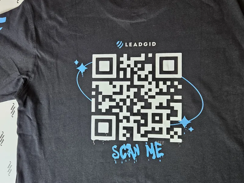 LEADGID — DTF: QR-код и принт на спине