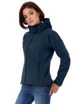 Куртка женская Hooded Softshell черная — изображение 9