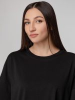 Футболка унисекс оверсайз Crosstown, черная — изображение 7