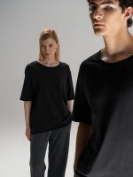 Футболка оверсайз унисекс Vozduh, черная — изображение 10