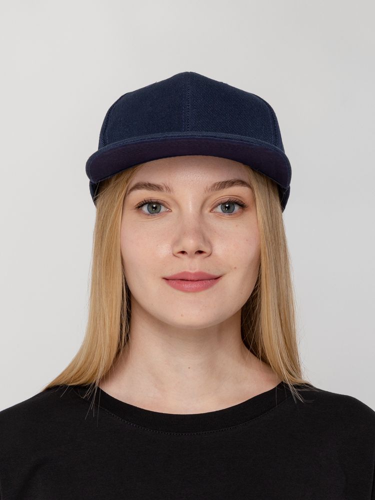 Бейсболка Snapback с прямым козырьком, темно-синяя с логотипом СПб - фото № 4