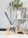 Диффузор ароматический Tuoksu, гиацинт и древесина груши с логотипом СПб - фото № 5