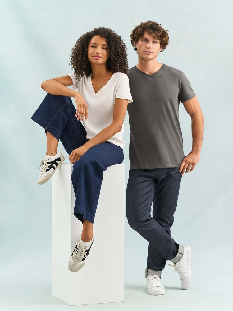 Футболка унисекс Regent с V-образным вырезом, ярко-синяя (royal) с логотипом СПб - фото № 6