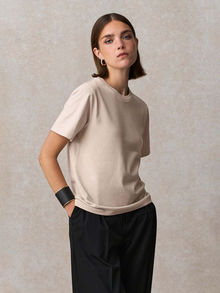 Футболка женская Legend Women, бежевая (льняная) с логотипом СПб - фото № 5