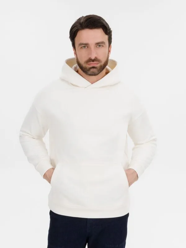 Худи оверсайз унисекс Snuggie, молочно-белое с логотипом СПб - фото № 1