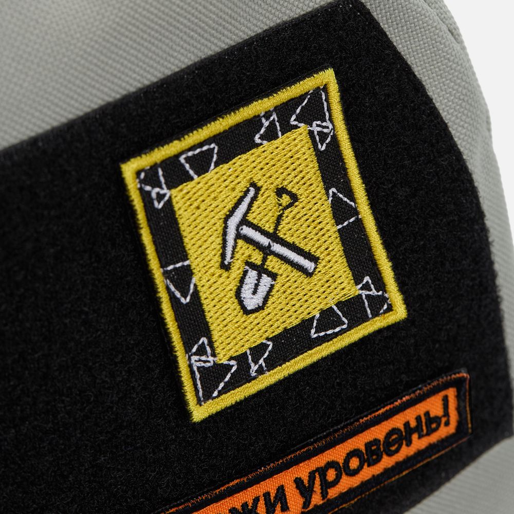 Рюкзак-конструктор Base со вставкой из липучки и шевронами с логотипом СПб - фото № 4