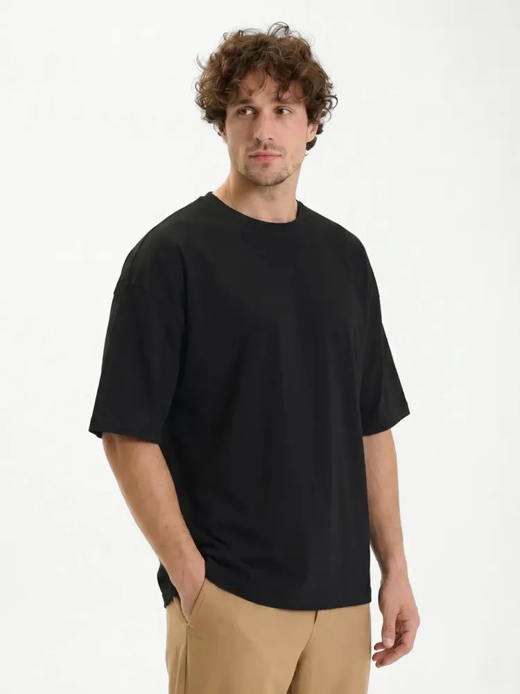 Футболка Oversize Premium 210, черная с логотипом СПб - фото № 1