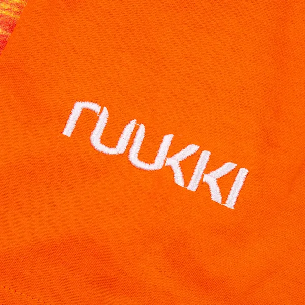 I: Вышивка